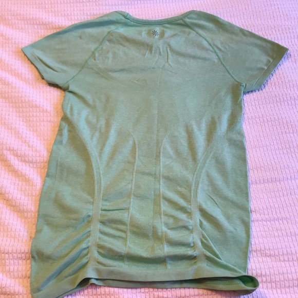 Athleta short sleeve work out top - Picture 5 of 6